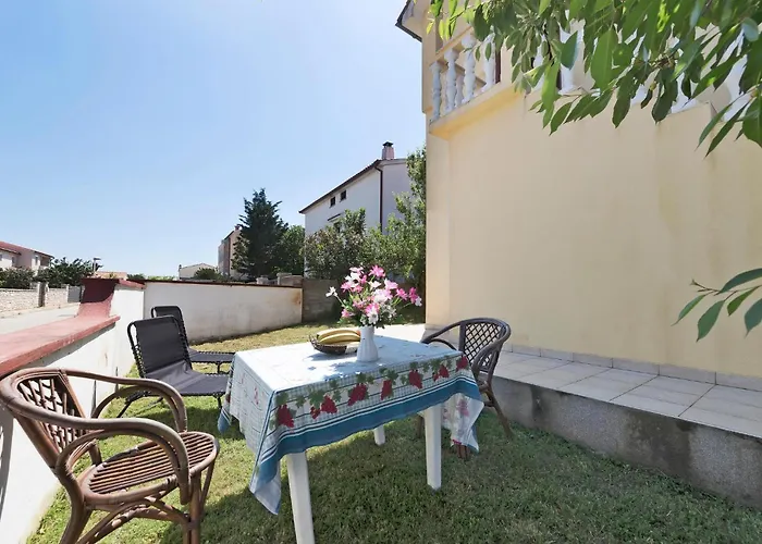 Apartamento 1 Bedroom Cozy In Pula *