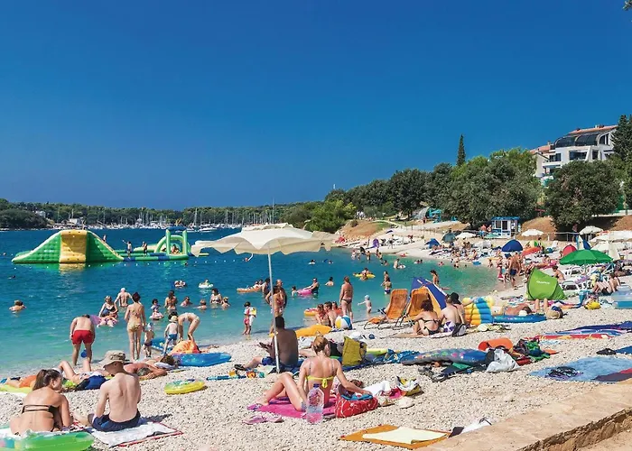 1 Bedroom Cozy In Apartment Pula